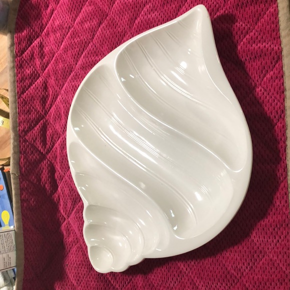 She’ll serving plate - Picture 1 of 3